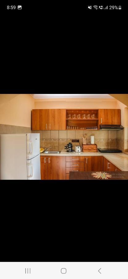Apartamente Mano Apartmanok Praid Exterior foto